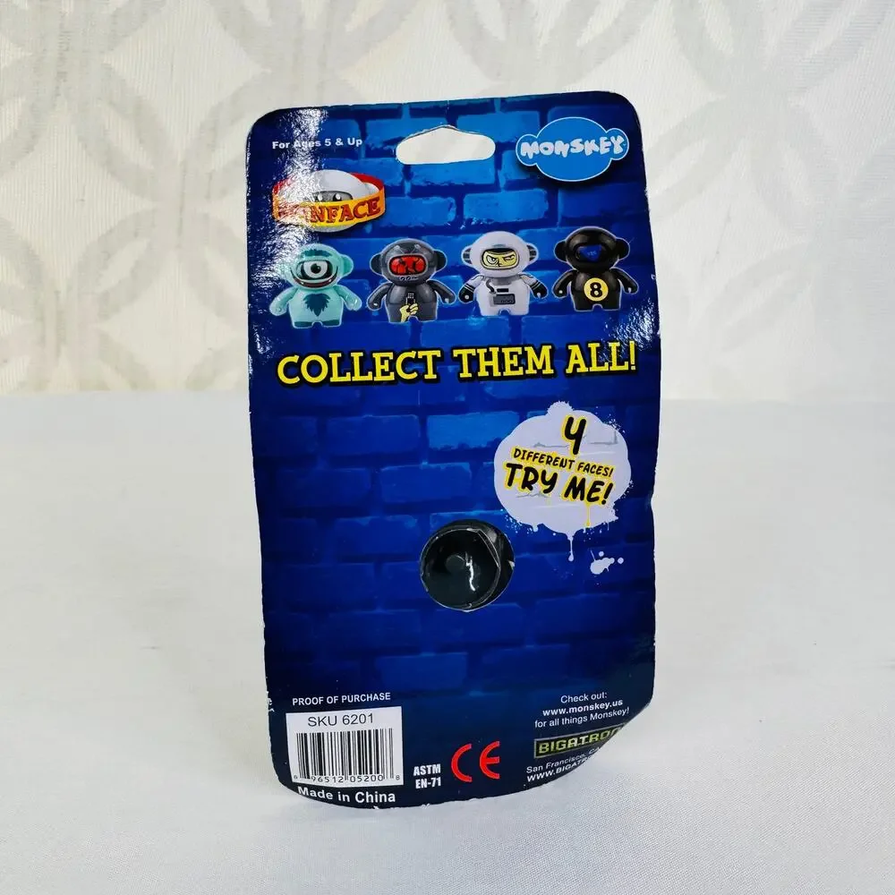 5 for $25| Bigatron Monskey Spin Face Gray Monster Keychain‎ Urban Figure 2.5